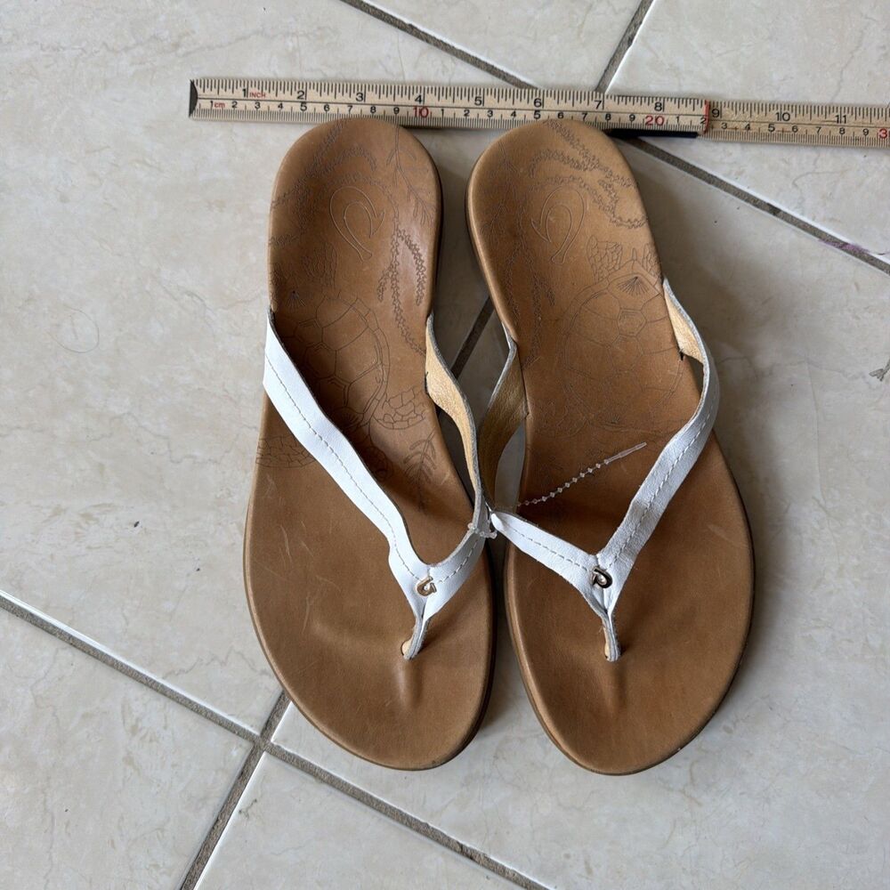 Women's OLUKAI Honu Leather Upper  Thong Sandals Flip Flops Size 9 - Picture 13 of 16
